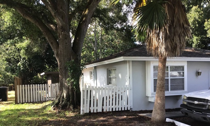 Clearwater House | Extra Spacious Bungalow