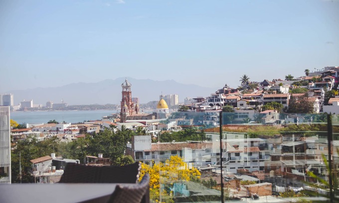 Emiliano Zapata Condo | Extraordinary condo in Urban complex! 2BD Condo for rent in Old Town, Puerto val