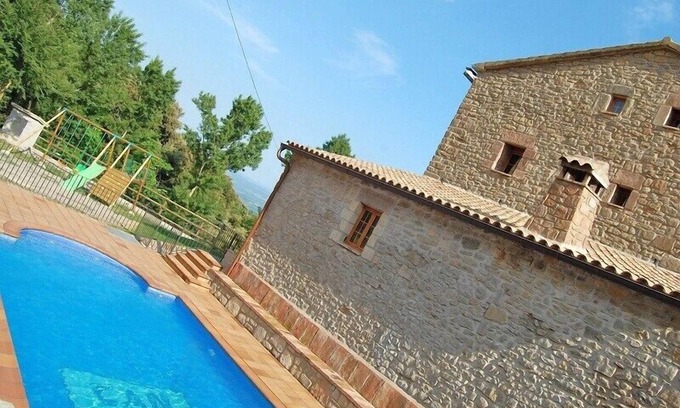 Berga Villa | Extraordinary spacious and luxurious limestone house with all facilities