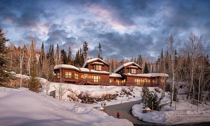 Steamboat Springs House | Extraordinary Location For Large Groups | Apex Grande