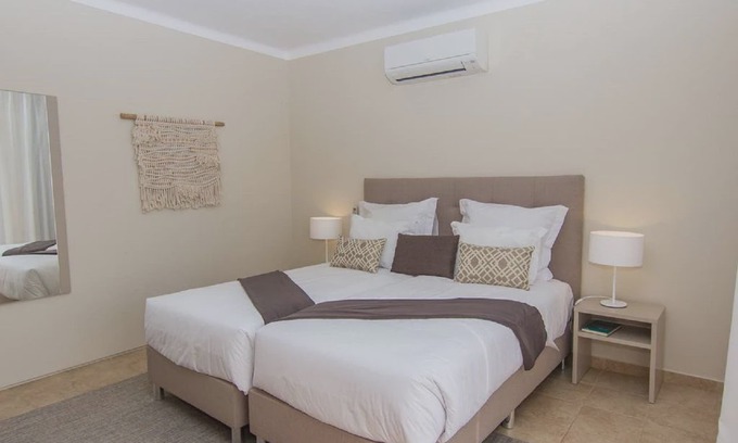 Estombar Apartment | Eyelash Gramacho Residences One Bedroom Apt III