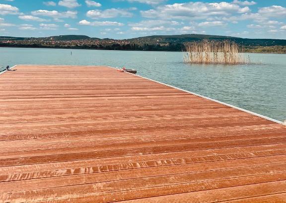 Balatonfuzfo Apartment | Fűzliget Surf Garden