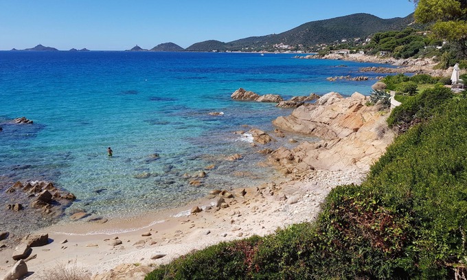 Ajaccio Apartment | F2 By the sea. Idyllic and wild
