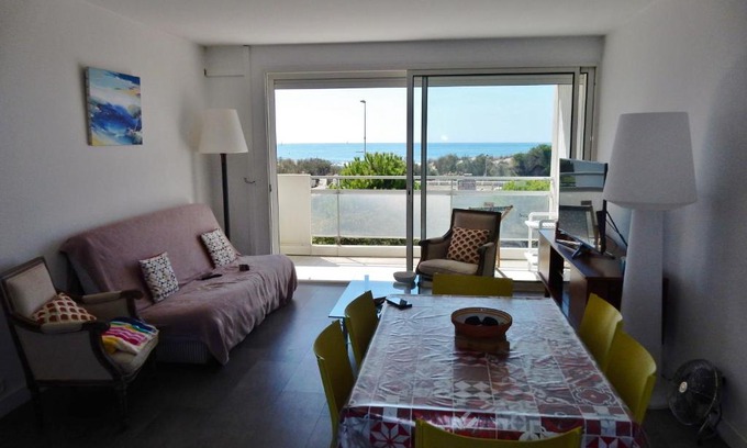 Le Grand Travers Apartment | F3 VUE MER Meublé de tourisme 3* chèques vacances acceptés