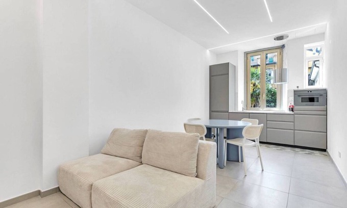 Zona Farini Apartment | F61 - Brand New apartment in ISOLA