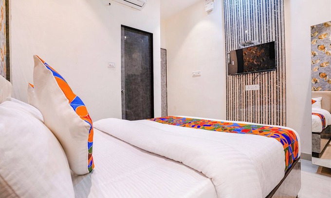 Mira Road East Hotel | Fabexpress Dhanlaxmi Residency