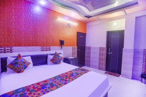 Kanpur Hotel | FabExpress Kanha Dhaam