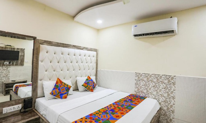 Kanpur Hotel | FabExpress Welcome