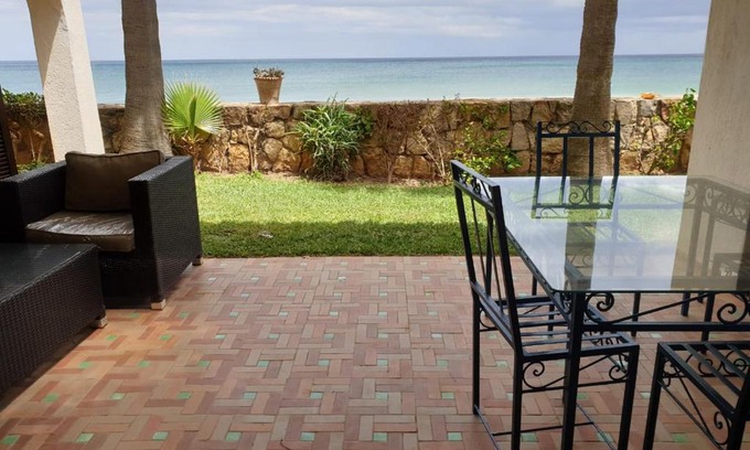 Marina Smir Villa | Fabuleuse Villa pied dans l eau