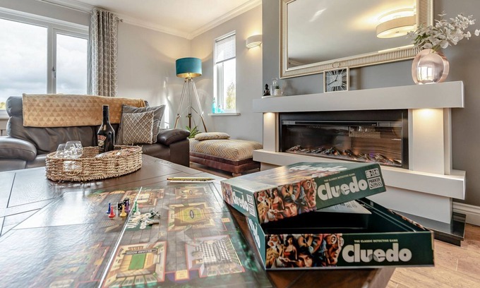 Ciliau-Aeron Cottage | Fabulous large detached bungalow just 4 miles from the lovely town of Aberaeron.