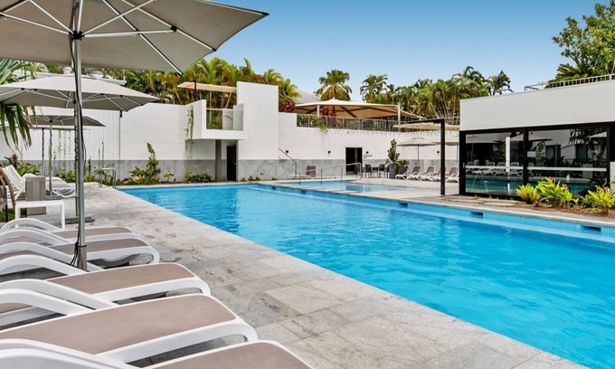 Noosa Heads Apartment | Fabulous Position on Noosa Sound with beautiful water views