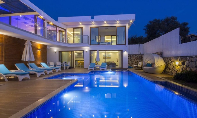 Uzumlu House | Fabulous Villa for 7 with Secluded Outdoor, Heated Indoor Pool, & Sauna