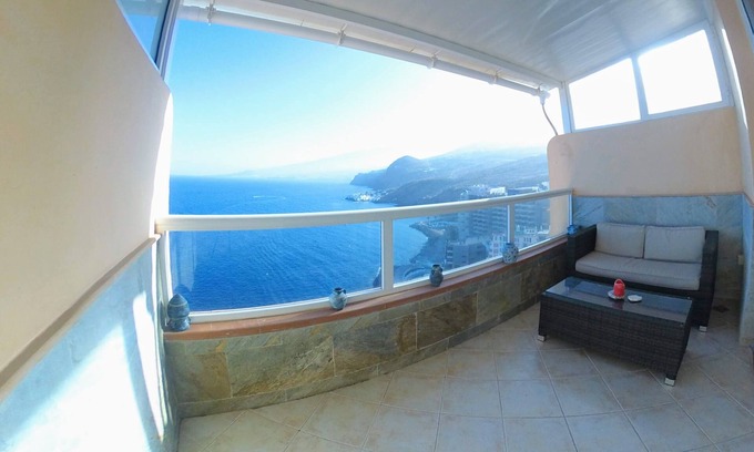 Tabaiba Apartment | Facing the ocean - Full Appt 2 ch double