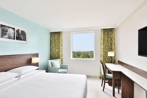 Thite Nagar Hotel | Fairfield by Marriott Pune Kharadi