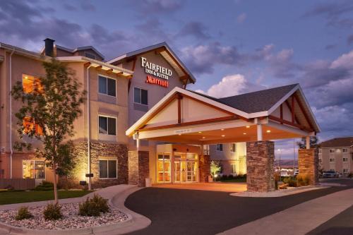 Laramie Hotel | Fairfield Inn and Suites by Marriott Laramie