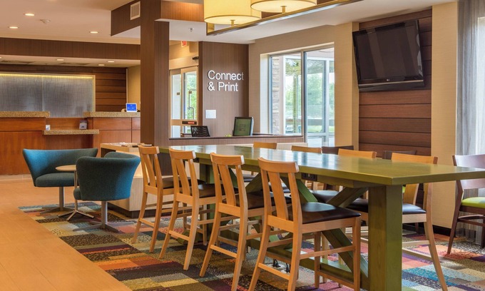 Columbus Hotel | Fairfield Inn & Suites by Marriott Columbus