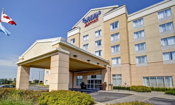Guelph Hotel | Fairfield Inn & Suites by Marriott Guelph