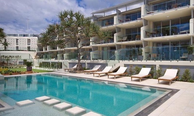 Noosa Heads House | Fairshore 28 Beachfront Escape