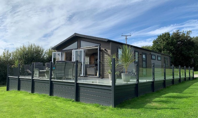 Rhyd-y-clafdy House | Fairview Lodge