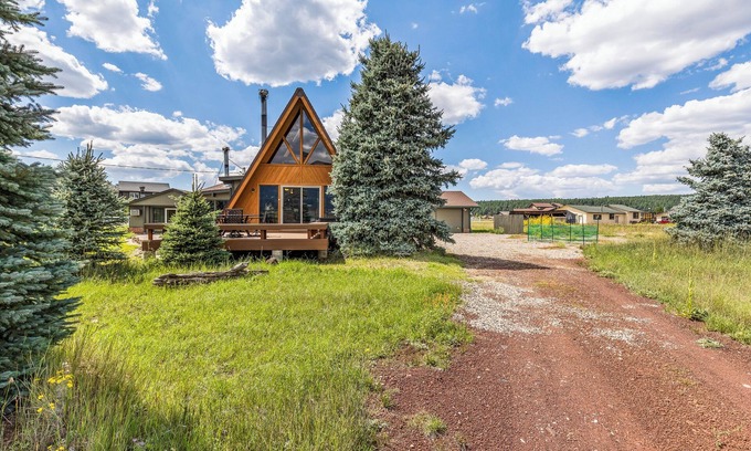 Baderville House | Fall Colors R Coming! | Enjoy our Local Discounts