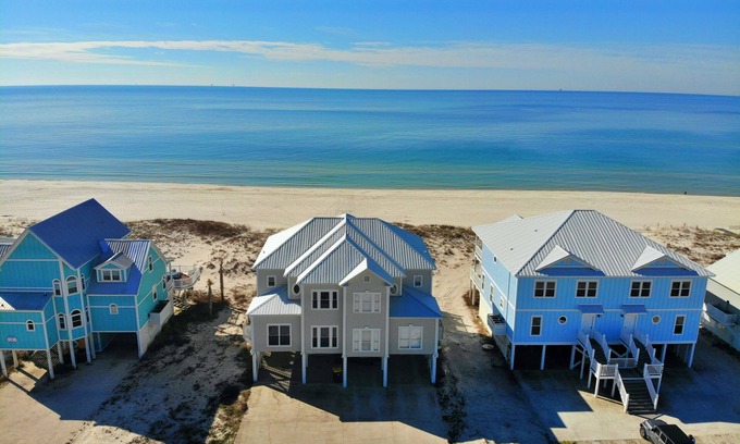 Surf Side Shores House | Fall Dates Discounted! Beachfront Pet Friendly Duplex - Pools and Tennis