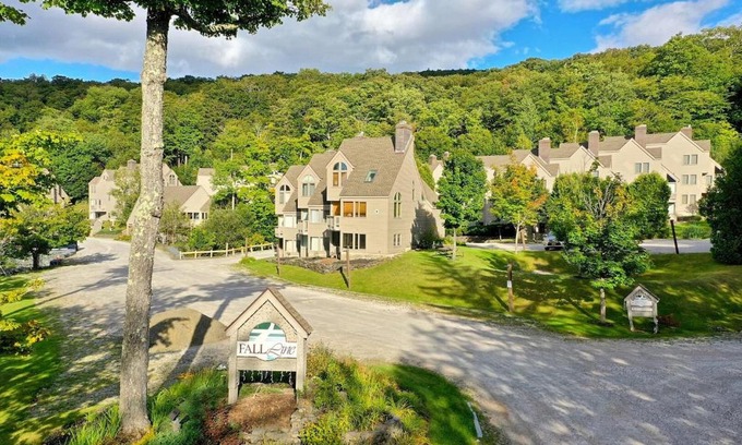 Central Vermont- Killington House | Fall Line Condos by Killington VR - 3 Bedrooms