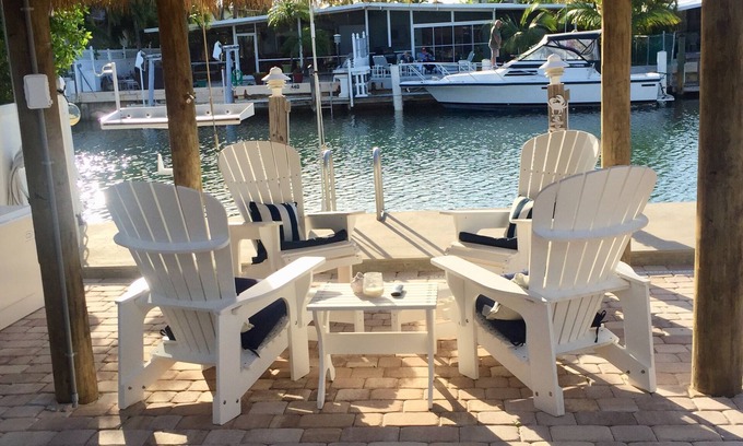 Key Colony Beach House | FALL RATES🍁CASA NAUTICA-KEY COLONY BEACH CABANA CLUB WITH PRIVATE BEACH & POOL