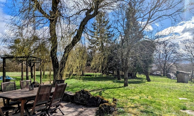 Hericourt Cottage | Family cottage with garden and parking in Héricourt, near Belfort