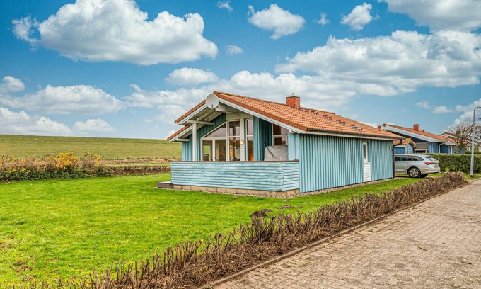 Wesselburenerkoog House | Family friendly vacation home directly on the dike.