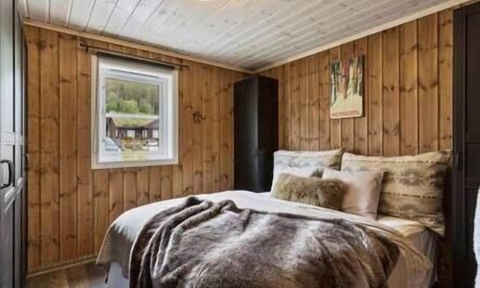 Gol Municipality Cabin | Family-friendly cabin at Hemsedal w/sauna, skiing & golf at your doorstep