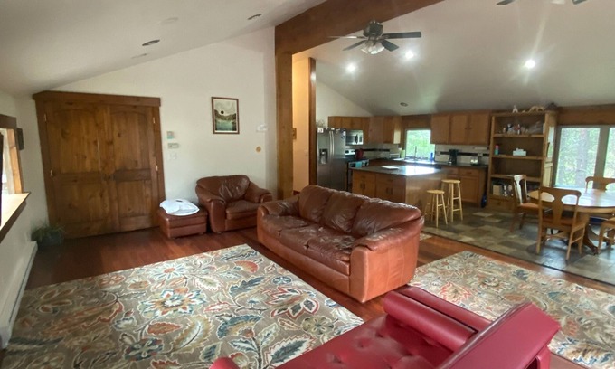 Durango House | Family friendly home located in the woods just 15 minutes from town