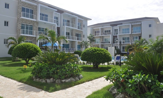 La Esplanada Apartment | Family-friendly luxury condo in downtown Sosua, walking distance to everything
