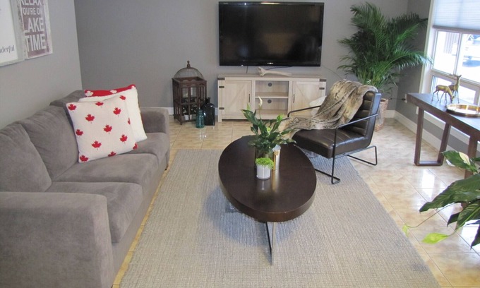 Wasaga Beach House | Family-friendly, relaxing retreat in Wasaga Beach