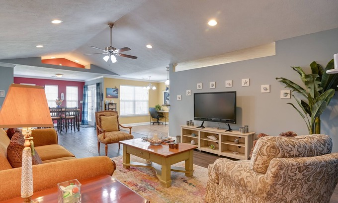 Murrells Inlet House | Family-Friendly Murrells Inlet Home: 7 Mi to Beach