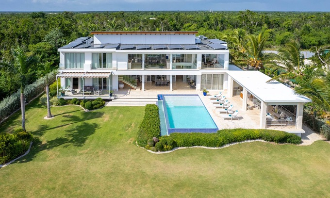 Punta Cana Villa | Family Friendly Villa inside Punta Cana Resort&Club with maid included!