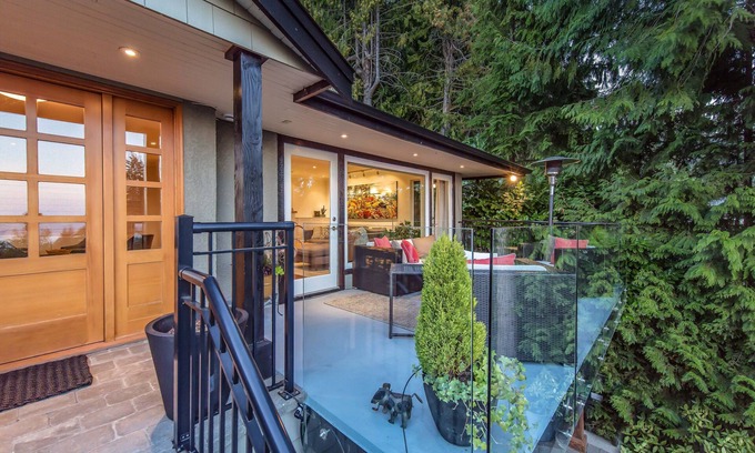 Upper Lonsdale House | Family Fun, Luxury, Private Pool, Views and Amenities Galore!