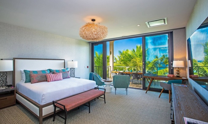 Wailea Villa | FAMILY FUN & LUXURY ANDAZ PENTHOUSE OCEAN & SUNSET VIEWS FROM LANAI HOT TUB 3 Br/4 Ba for 8