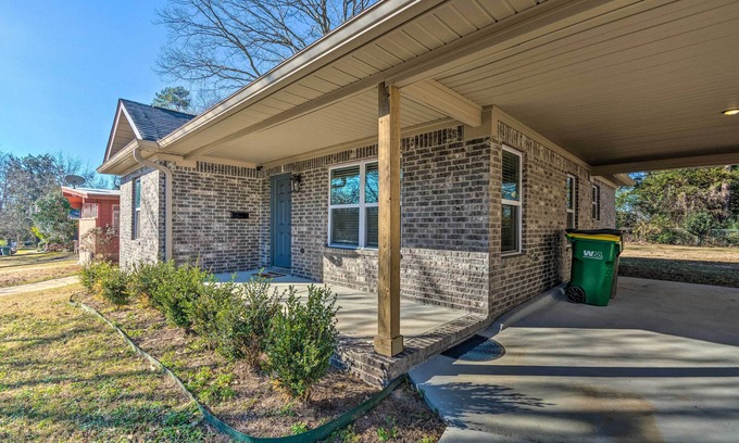 Little Rock Cottage | Family Home ~ 5 Mi to Downtown Little Rock!