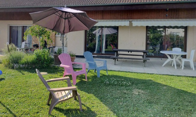 Thonon-les-Bains House | Family house 500m from the lake... Large garden