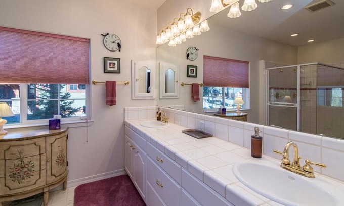 Mountain View Estates House | Family Mountain Home, S. Lake Tahoe