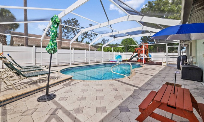 Jasmine Estates House | Family Retreat with Heated Pool, Playground, Ping Pong Table