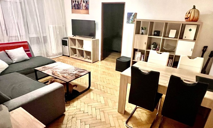 Ceske Budejovice Apartment | Family sized, pet friendly apartment, 10 min walking to the city centre.
