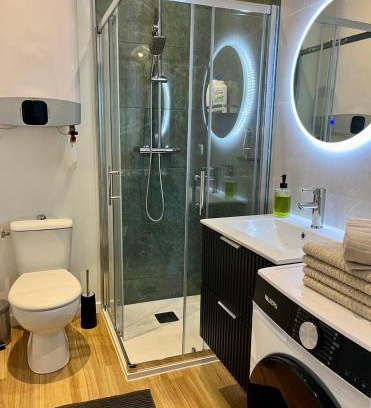 Meaux Apartment | Family Stay & Disneyland Paris