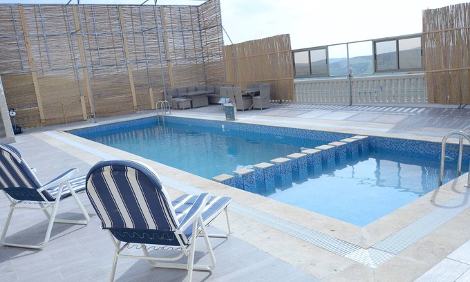 Al Bahraoyine Villa | Family Villa with swimming pool outside Tangier