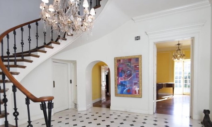 Wilshire House | Famous LA Landmark with Private Pool & Pool Spa - Dog-Friendly