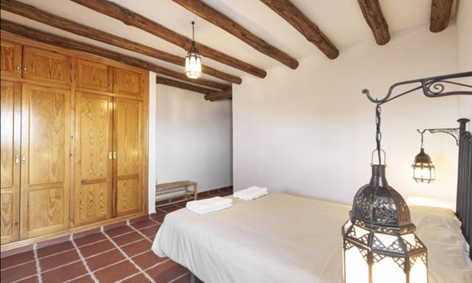 Yegen Apartment | Fantastic apartment 4 of La Almunia de La Alpujarra