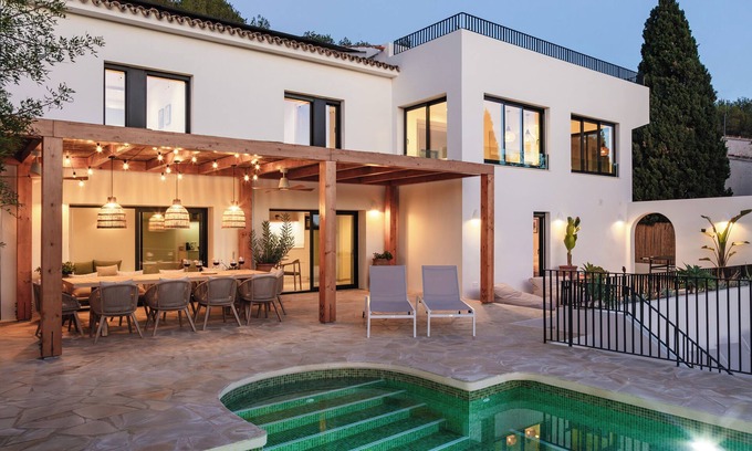 El Portet Villa | Fantastic family villa within walking distance to the beach!