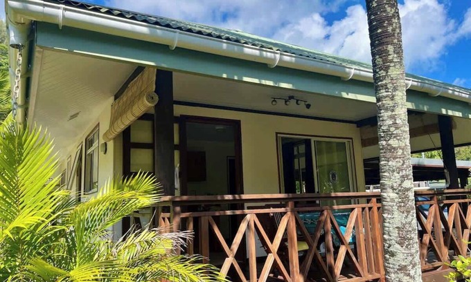 Moorea-Maiao House | Fare Kale Tiahura Sum