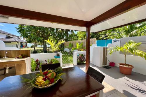 Moorea-Maiao Apartment | Fare Tokatea - Charming Studio w Excl Beach Access
