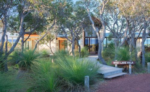 Naturaliste House | Farm Break West I Private Properties